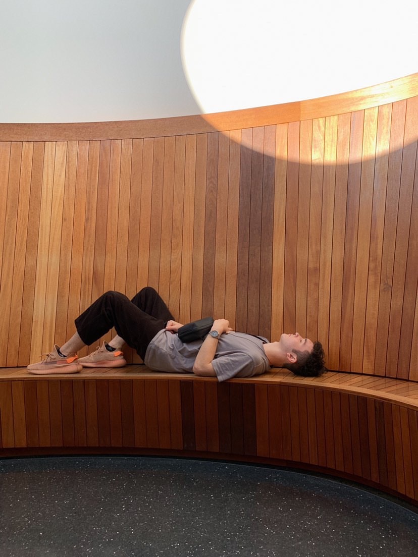 956F8E60-3D6D-4EFA-AAAC-9248CE7AAA94