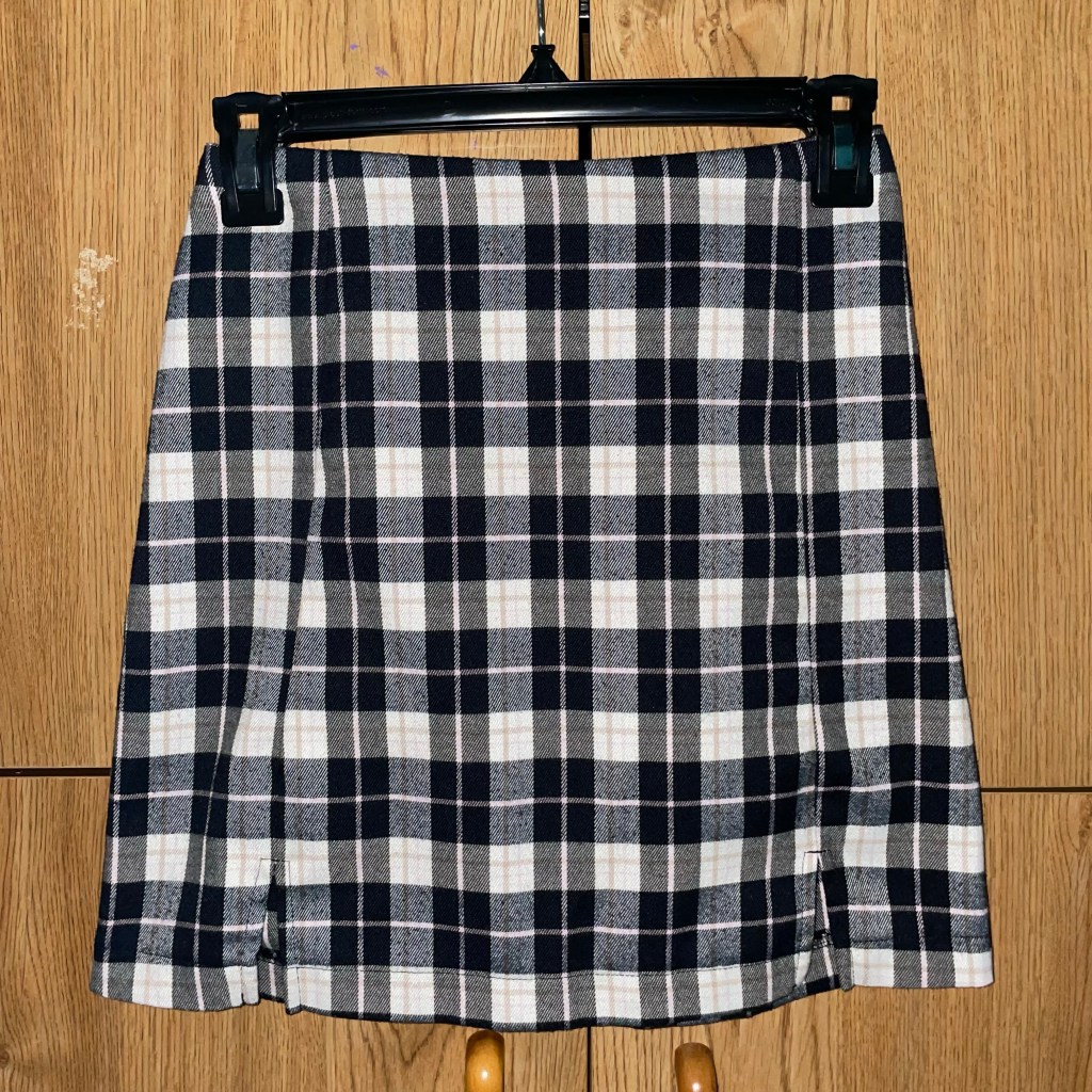 3 Outfit Ideas Using Plaid&nbsp;Skirt