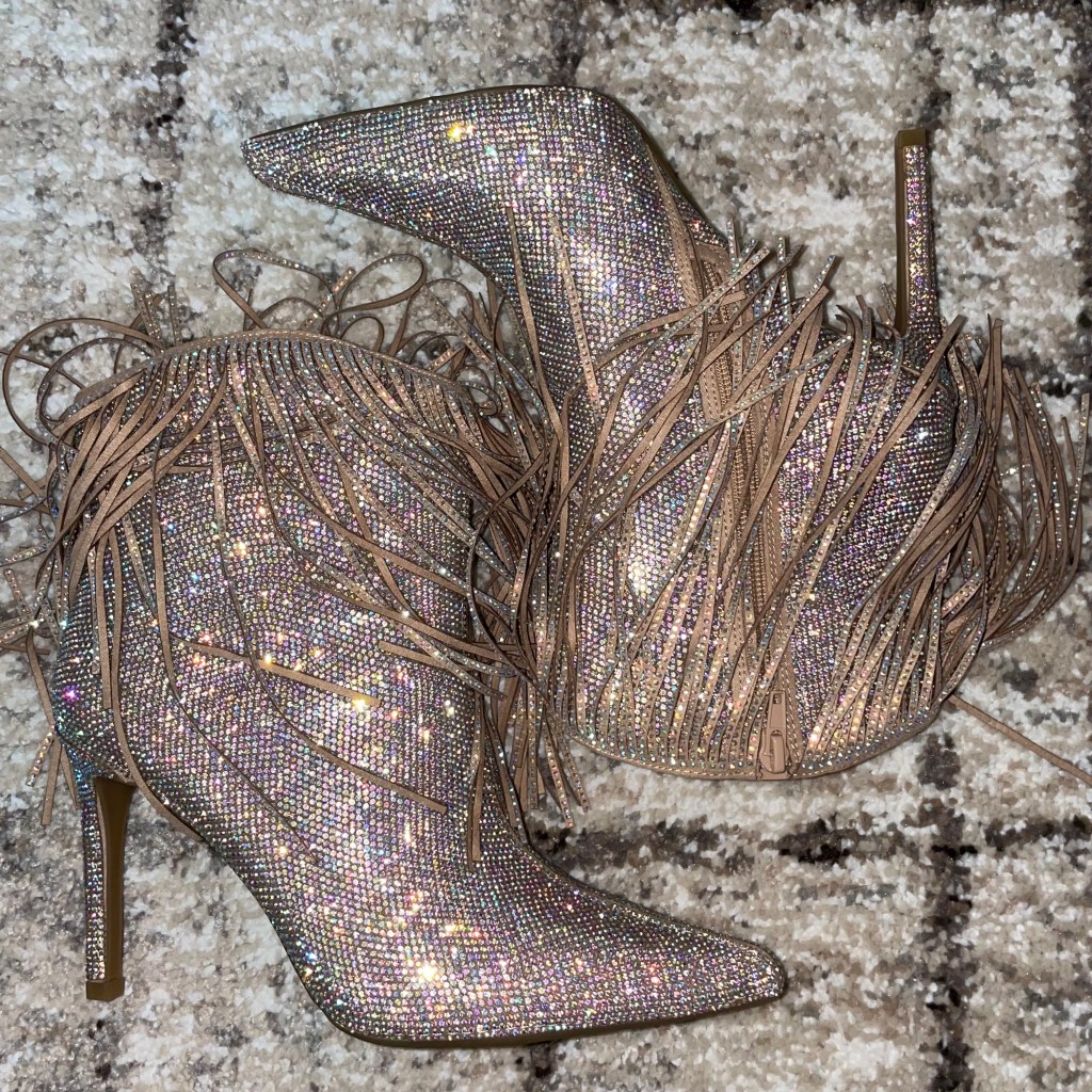 Another Fringe Boots Outfit Idea