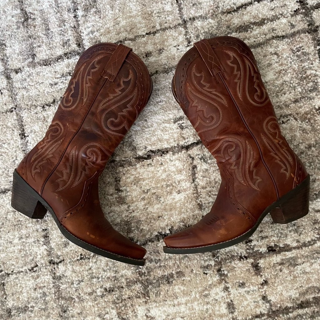 3 Simple Outfits Using Cowboy&nbsp;Boots