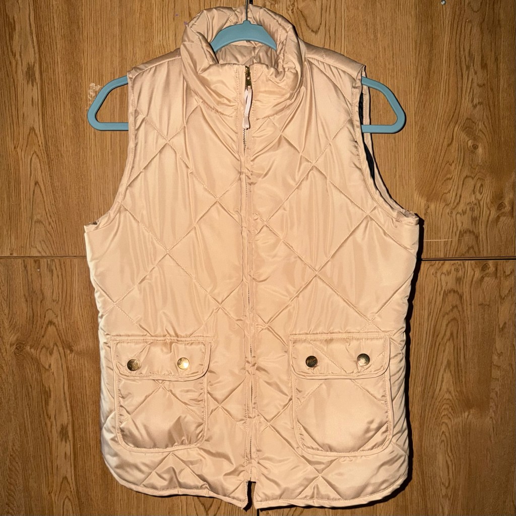 Fall Vest Outfit Idea